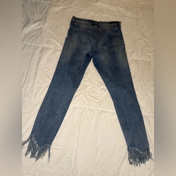BlankNYC Women's Blue Distressed Jeans Size 28. #25 - Picture 8 of 11